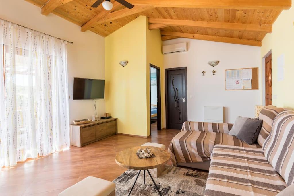 Beautiful Bay House Duga Villa Okrug Gornji Buitenkant foto